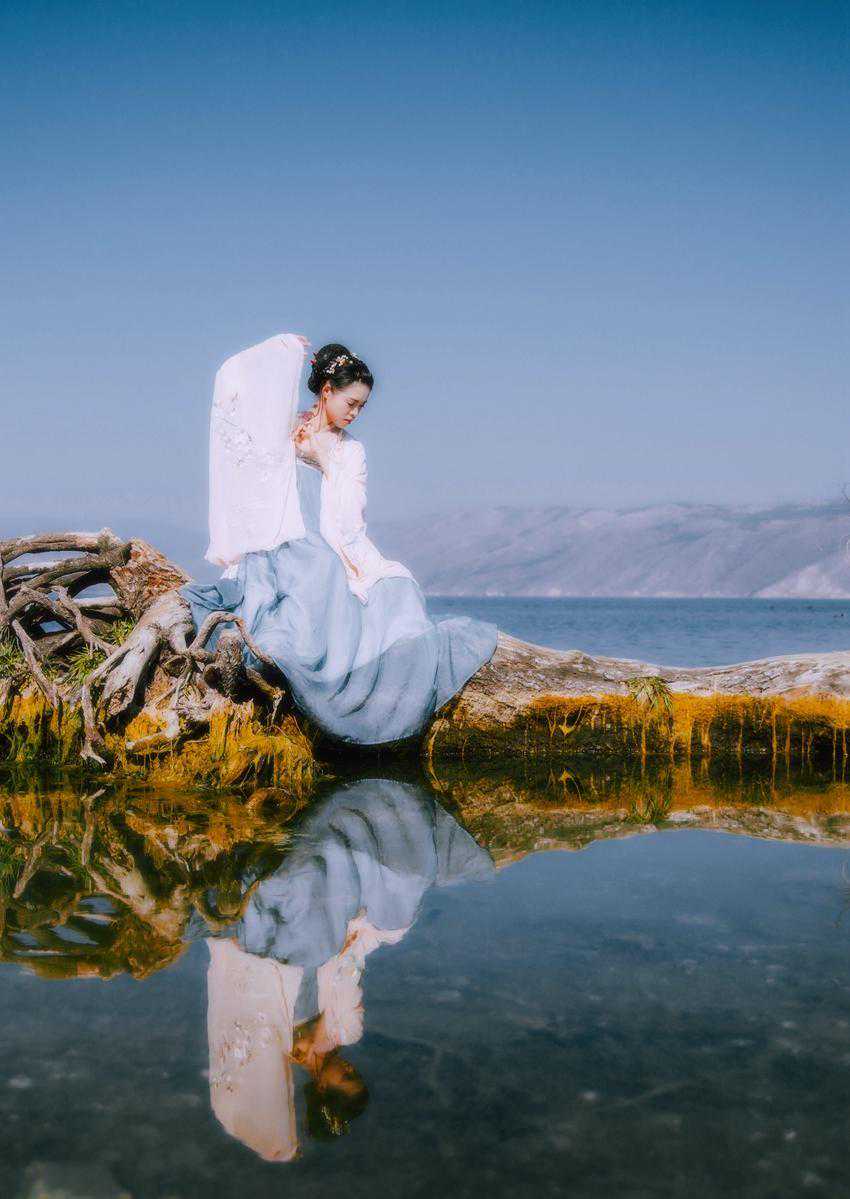 6位长得“丑”的星二代，郭麒麟、张若昀爆红，成龙女儿让人担心