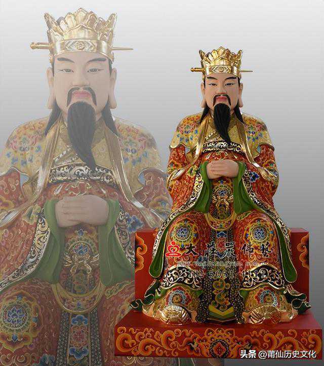 民间故事：孝子走上歪路，无意撞见男女奸情，他悄悄将手伸进怀里