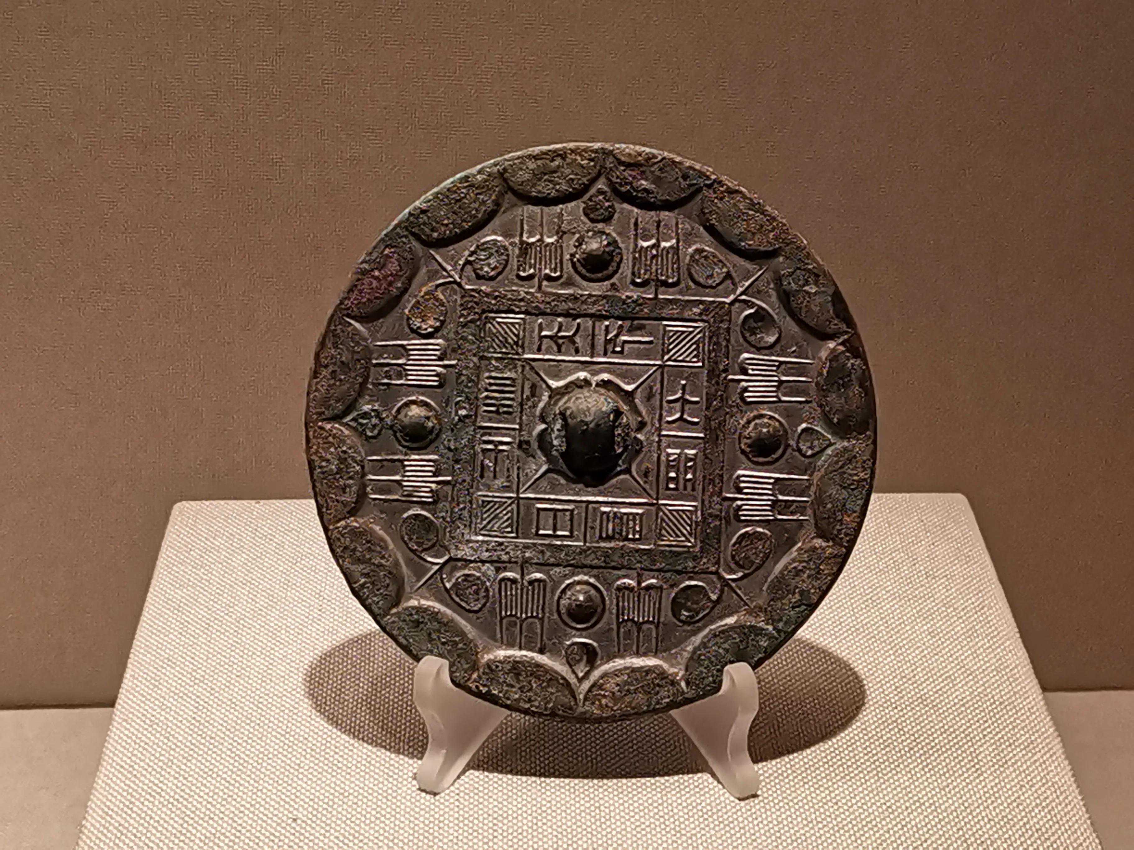 农历三月生日的人注意！牢记“3做3不做”，否则财运跑光光！